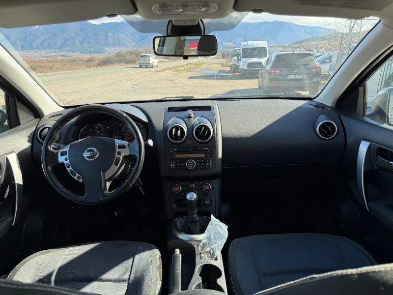 Nissan Qashqai 1.5 dci, снимка 11 - Автомобили и джипове - 53453107