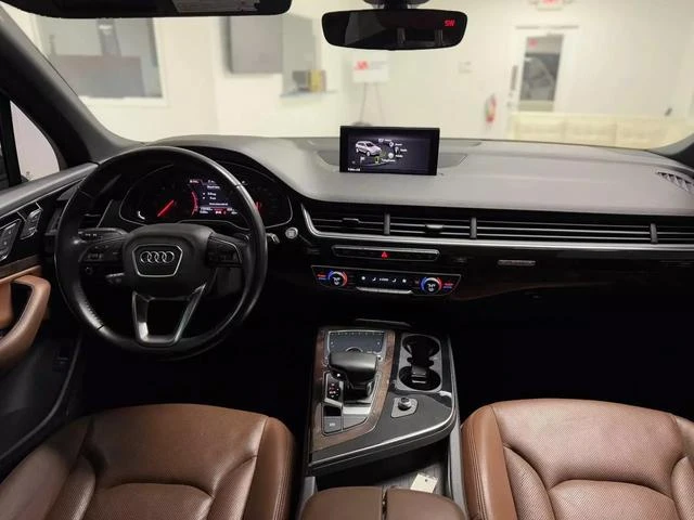 Audi Q7 3.0T Premium Plus, снимка 6 - Автомобили и джипове - 48663727