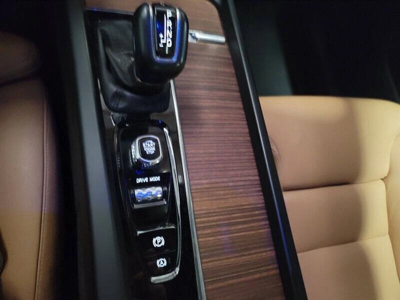 Volvo XC60 T6 Inscription, снимка 12 - Автомобили и джипове - 53728689