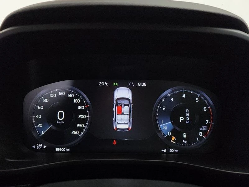 Volvo XC40 B4 Momentum| 230к.с.| ВКЛ.ТЕХНОТЕСТ, снимка 7 - Автомобили и джипове - 55232739
