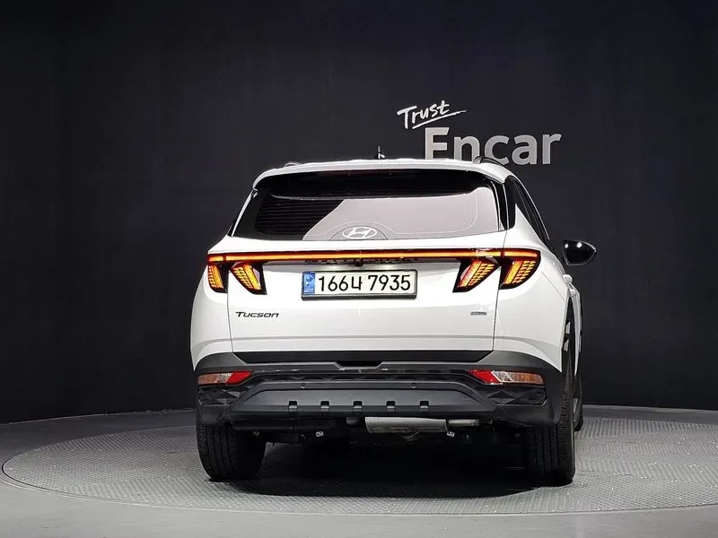 Hyundai Tucson Nx4 Diesel 2.0 4Wd Adventure, снимка 4 - Автомобили и джипове - 55554761