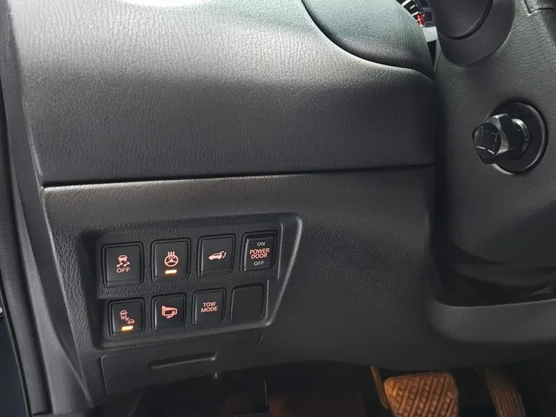 Nissan Pathfinder 3.5 PLATINUM, снимка 16 - Автомобили и джипове - 55740461