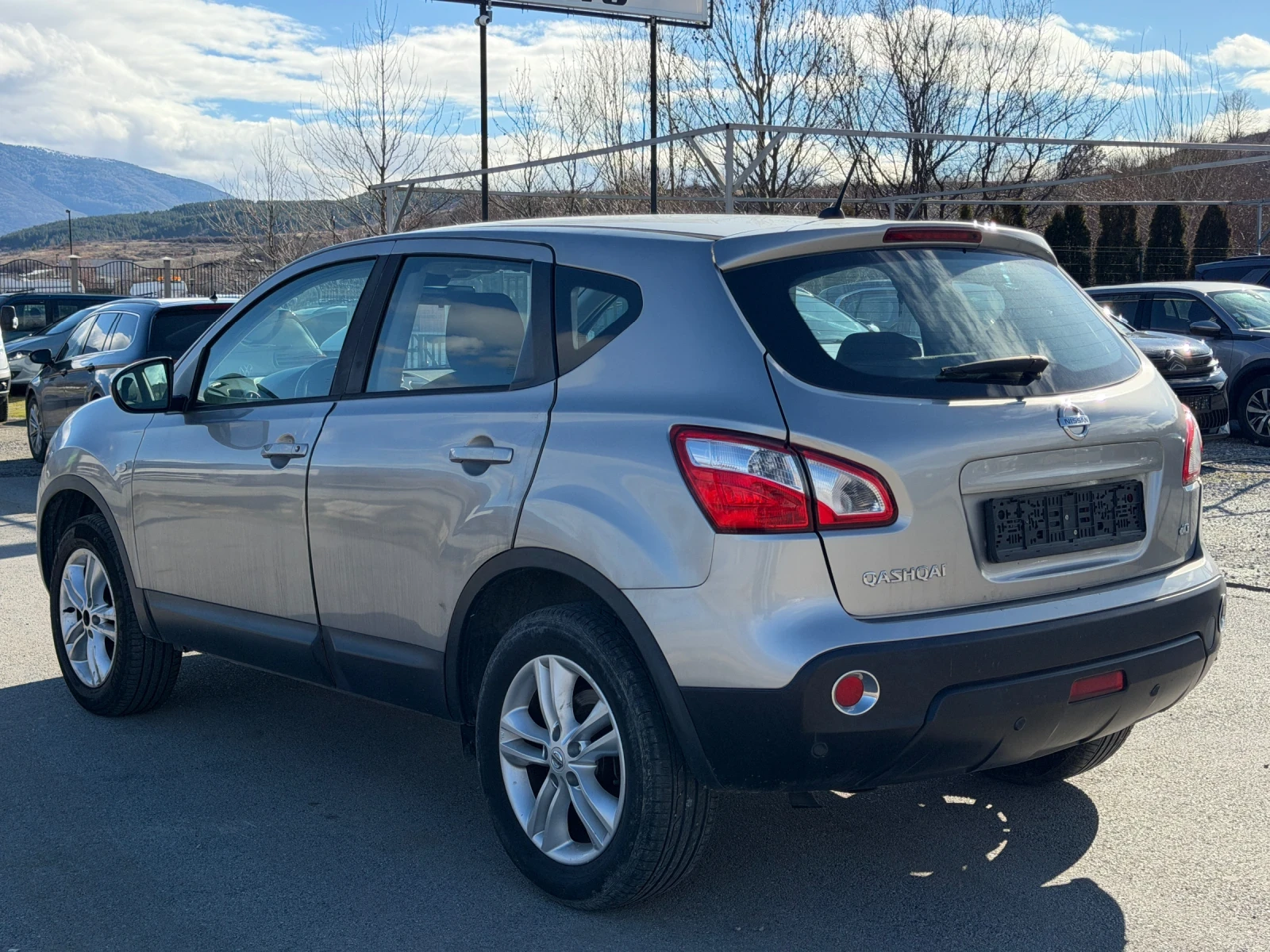 Nissan Qashqai 1.5 dci - изображение 4