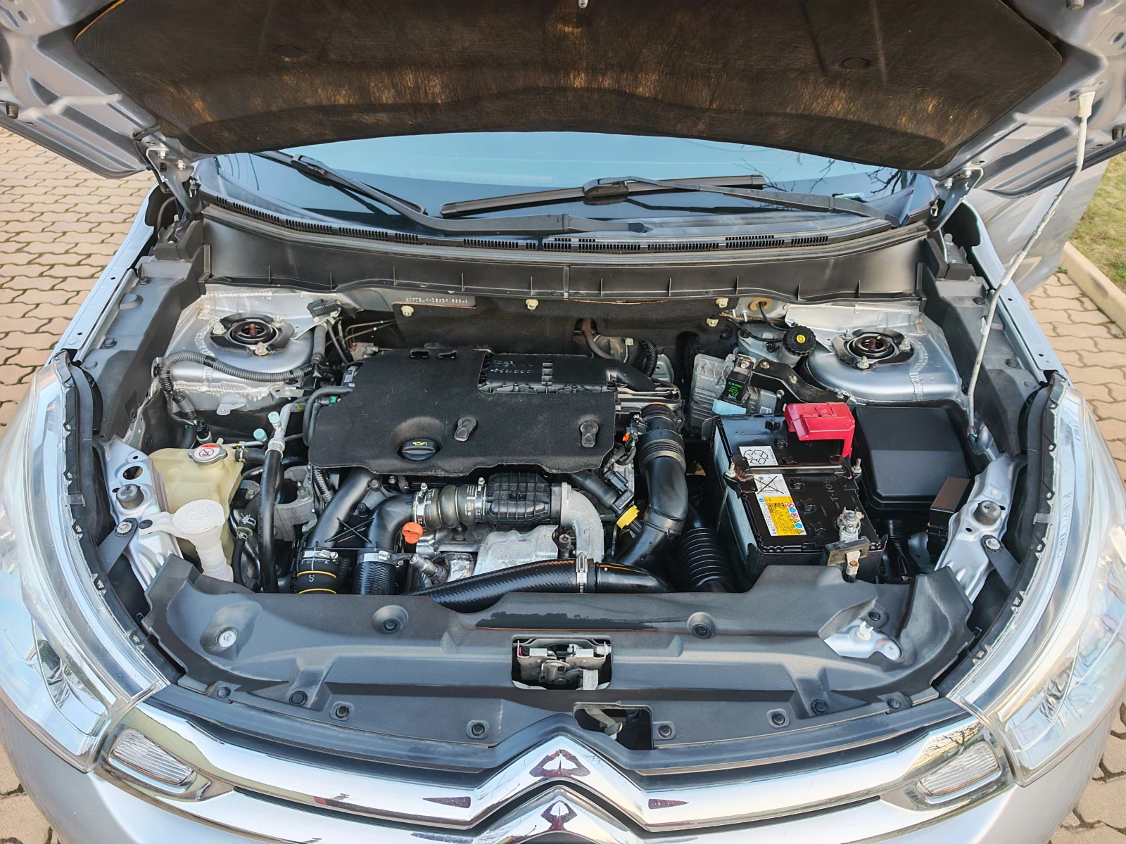 Citroen C4 AIRCROSS 1.6HDI-камера, кожа, снимка 14 - Автомобили и джипове - 53864708