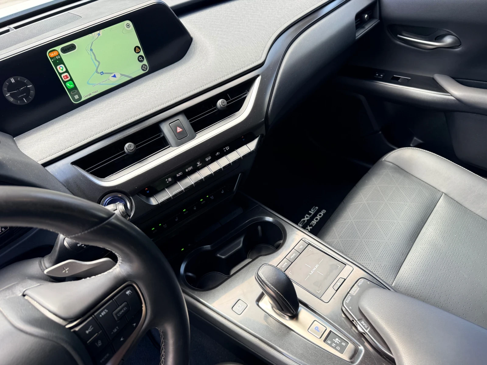 Lexus UX 300e 38000��!!!* 3�����* CarPlay*  | Mobile.bg � ����������� 15