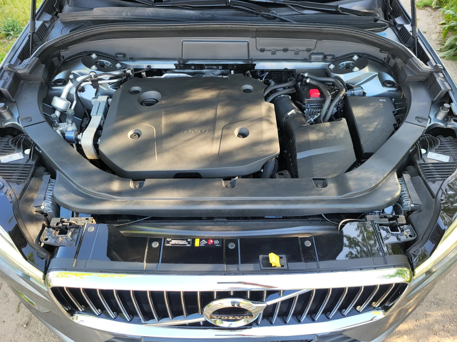 Volvo XC60 B4 AWD MILD HYBRID INSCRIPTION, снимка 16 - Автомобили и джипове - 54334666