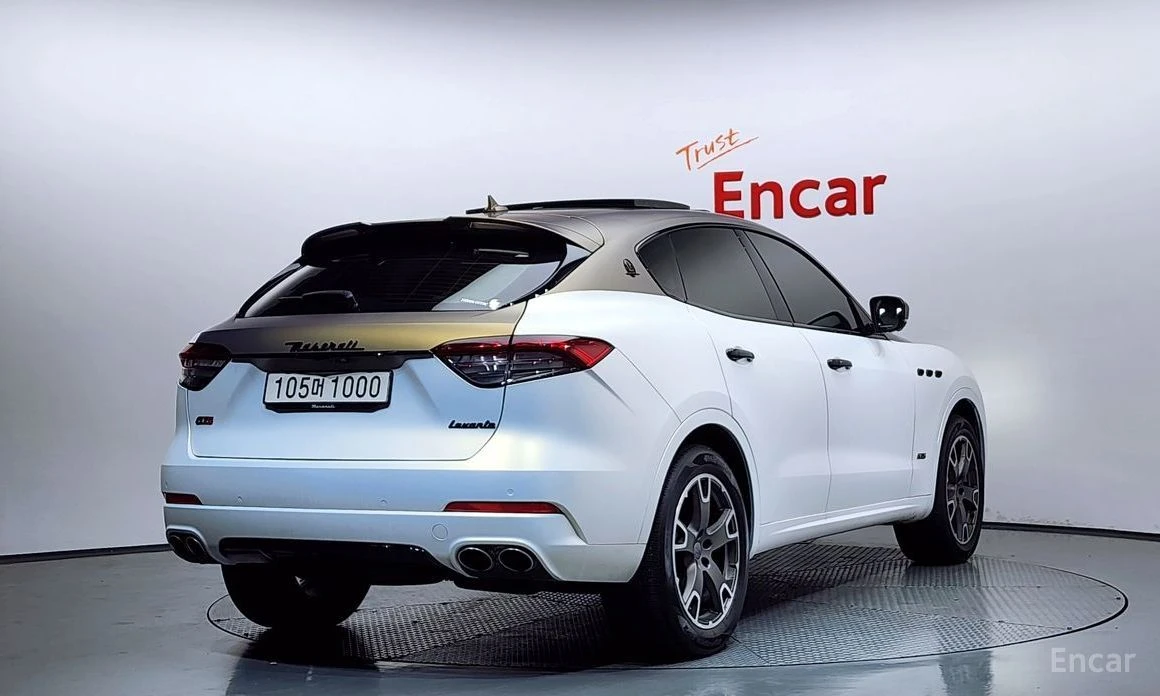 Maserati Levante, снимка 2 - Автомобили и джипове - 54401443