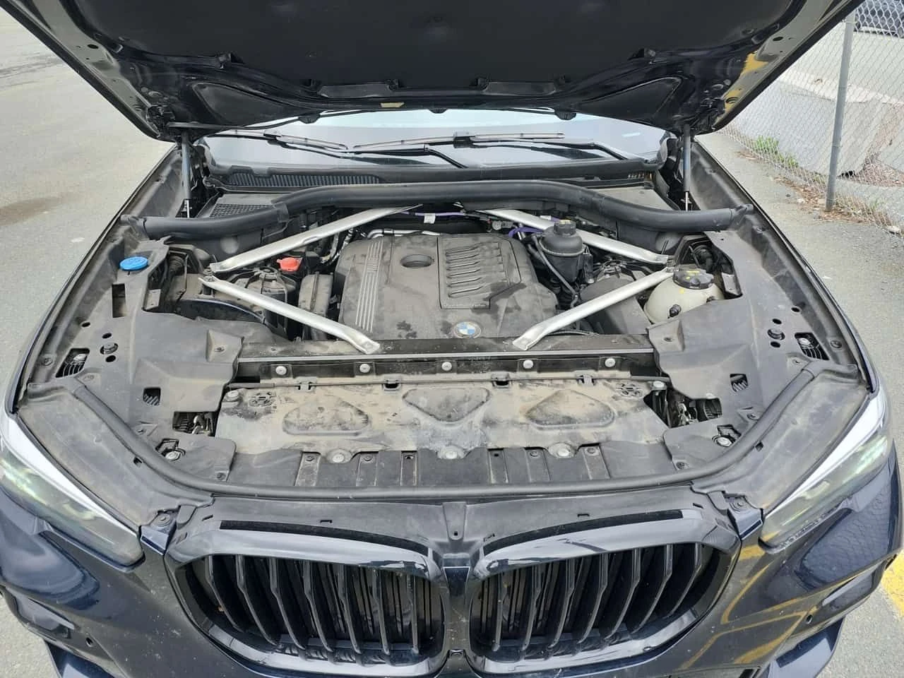 BMW X5 * xDrive40i * ПОДГРЕВИ * 360 * PANO * CARFAX, снимка 17 - Автомобили и джипове - 54568991