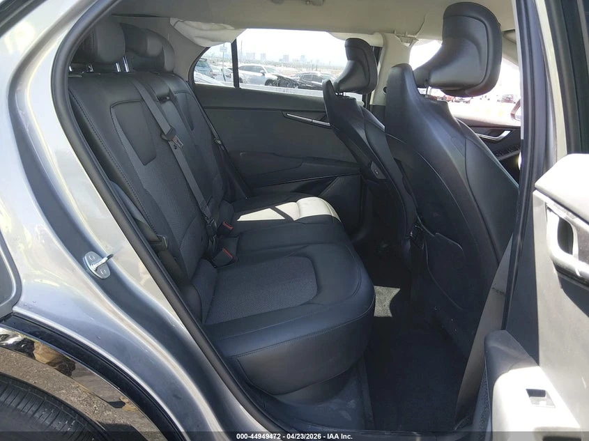 Kia Niro Ev Wind, снимка 8 - Автомобили и джипове - 54949841