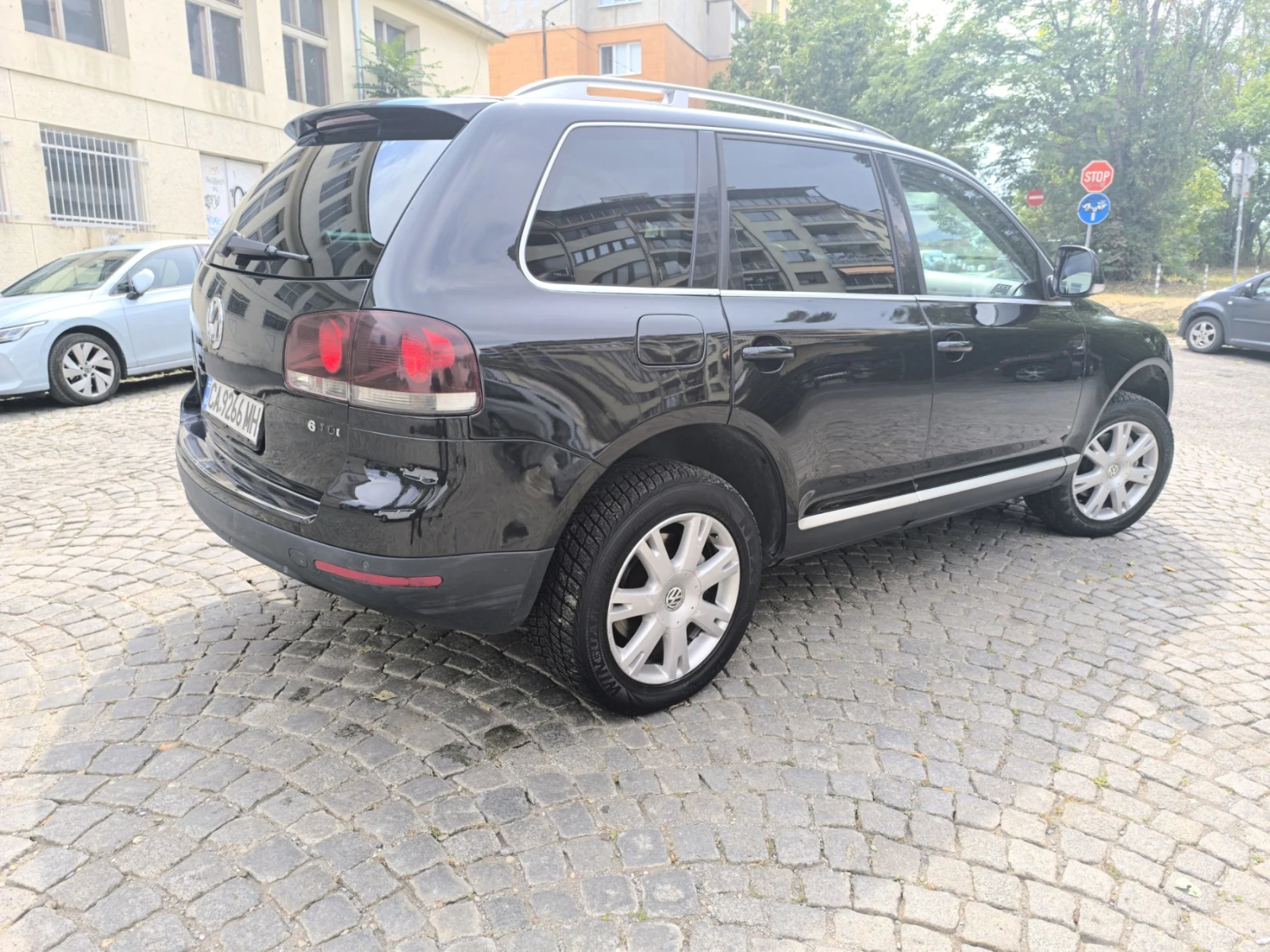 VW Touareg, снимка 5 - Автомобили и джипове - 55929872