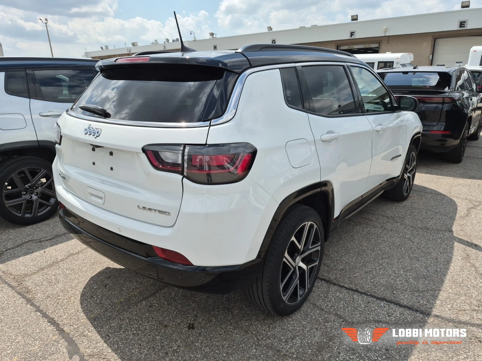 Jeep Compass, снимка 3 - Автомобили и джипове - 56069419