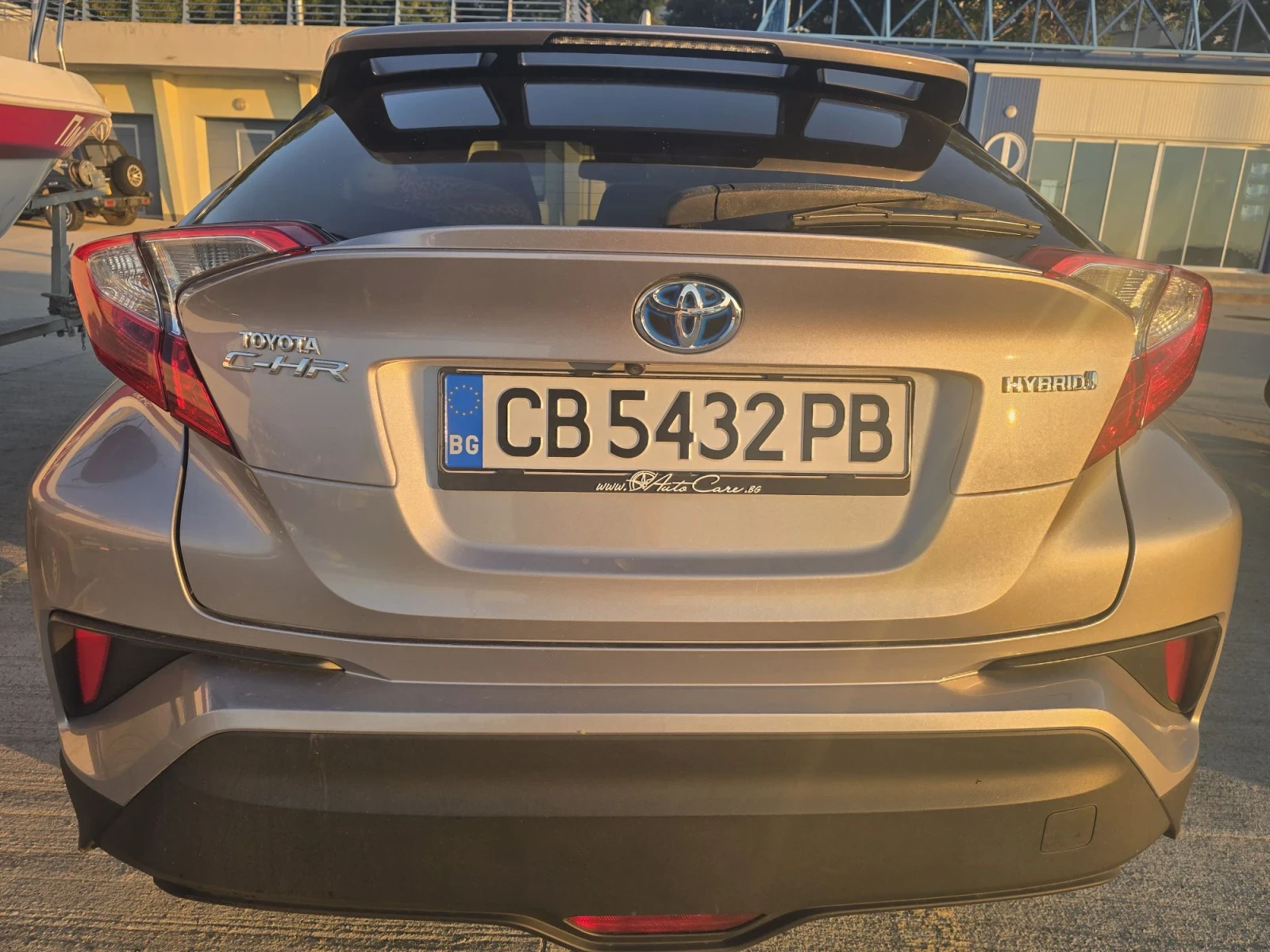 Toyota C-HR, снимка 2 - Автомобили и джипове - 56161971