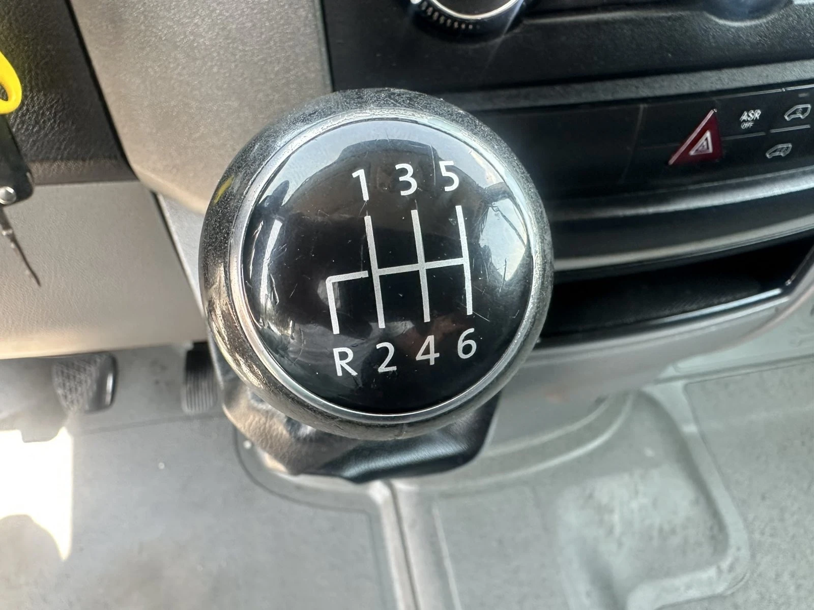 VW Crafter, снимка 14 - Бусове и автобуси - 55397407