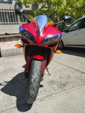 Yamaha YZF-R1 | Mobile.bg    2