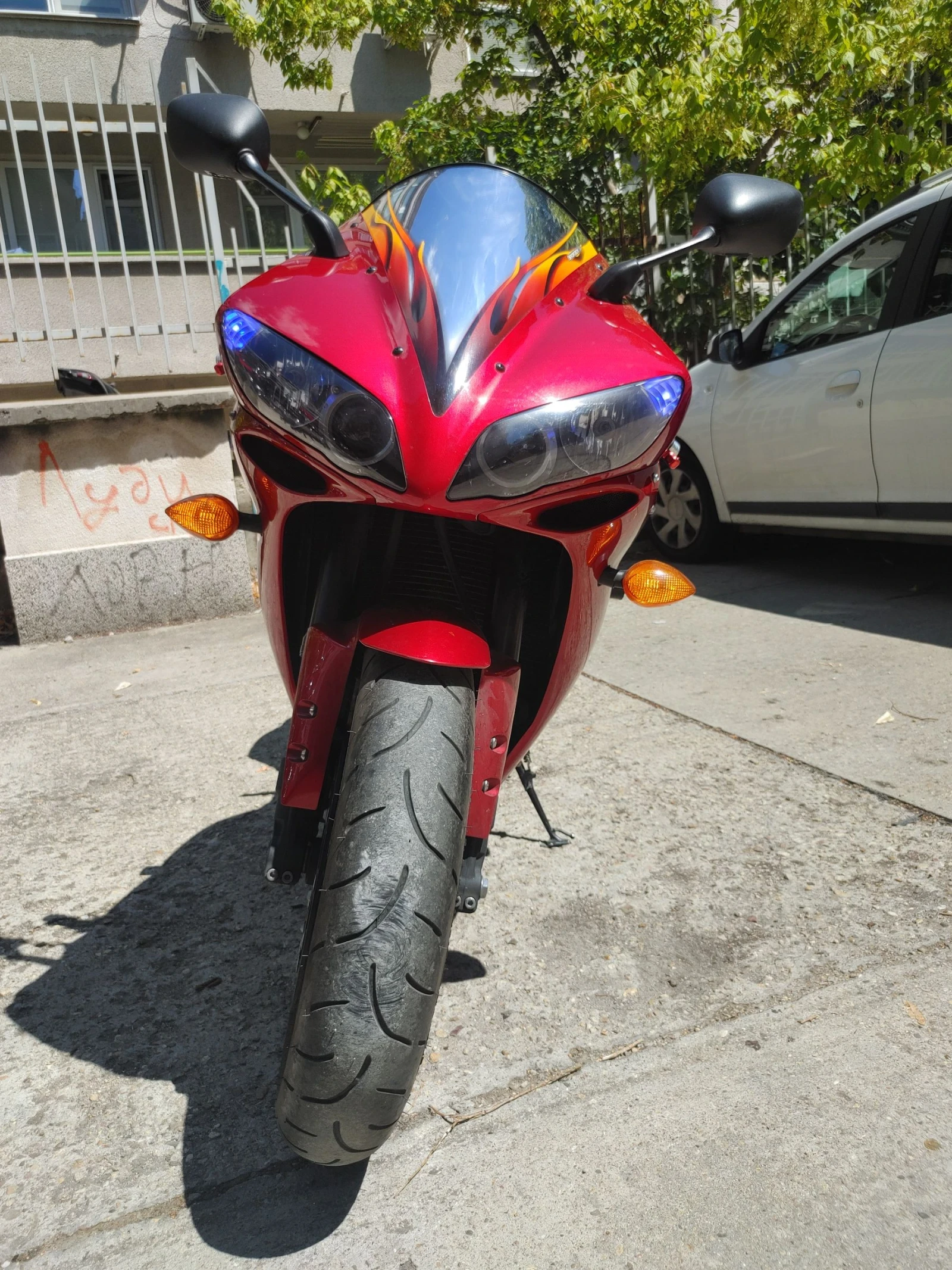 Yamaha YZF-R1  - изображение 2