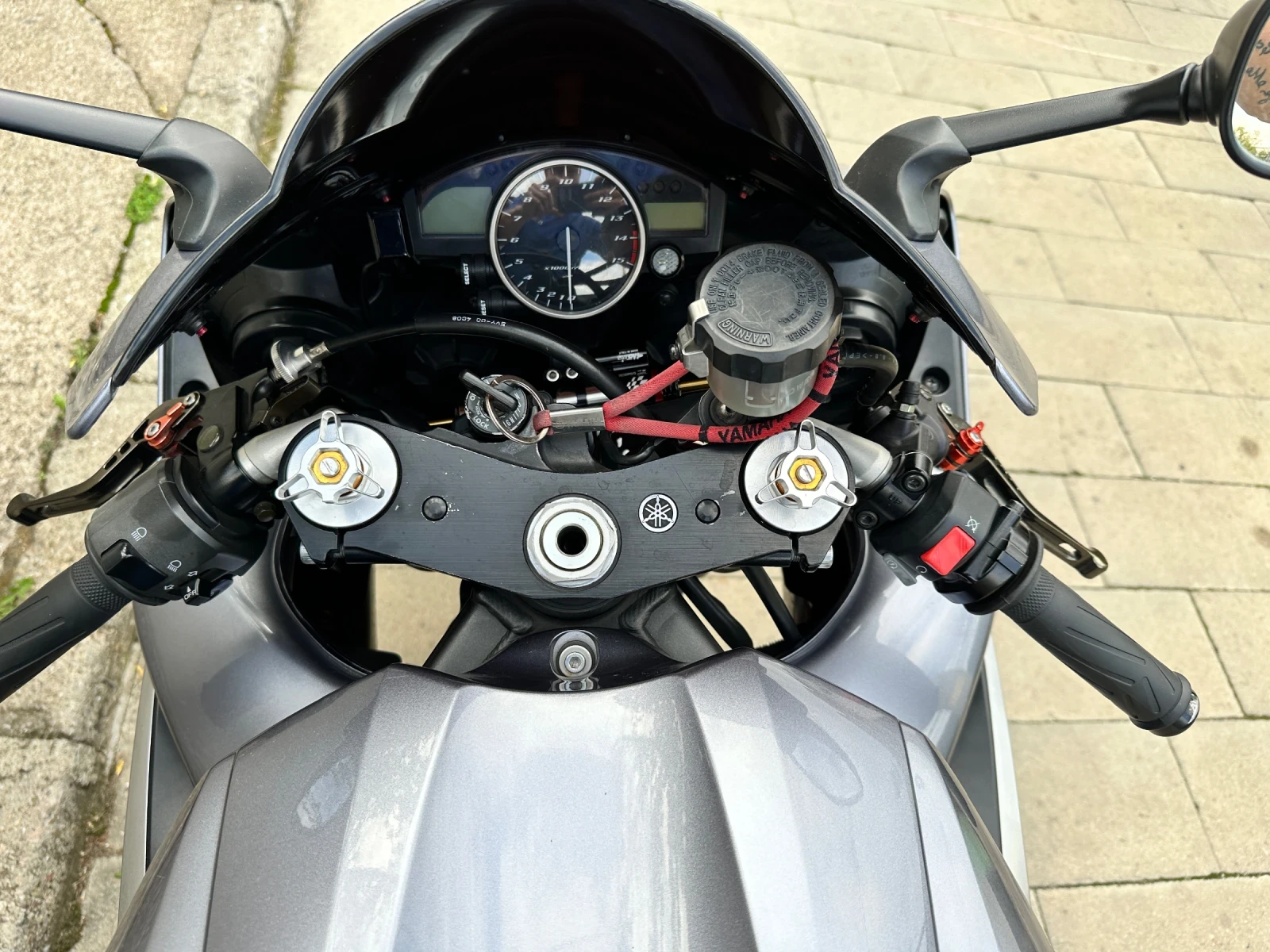 Yamaha YZF-R1 | Mobile.bg   9