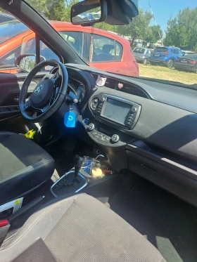 Toyota Yaris Hybrid, 1, 5 автоматик, 100к.с., снимка 11