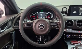 Kia Stinger * 2.0 Turbo AWD * , снимка 13