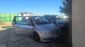 Mercedes-Benz B 200, снимка 1