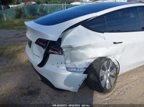 Tesla Model Y U   U All Wheel Drive, снимка 10