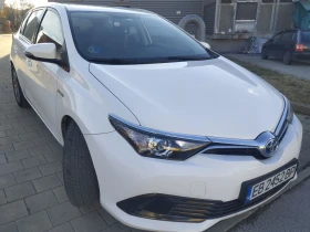 Toyota Auris 1.8 Hybrid , снимка 4