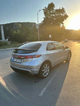 Обява за продажба на Honda Civic Honda Civic 1.8 ~8 500 лв. - изображение 7