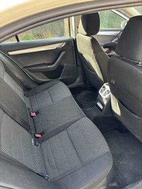 Skoda Octavia 1.6, снимка 6