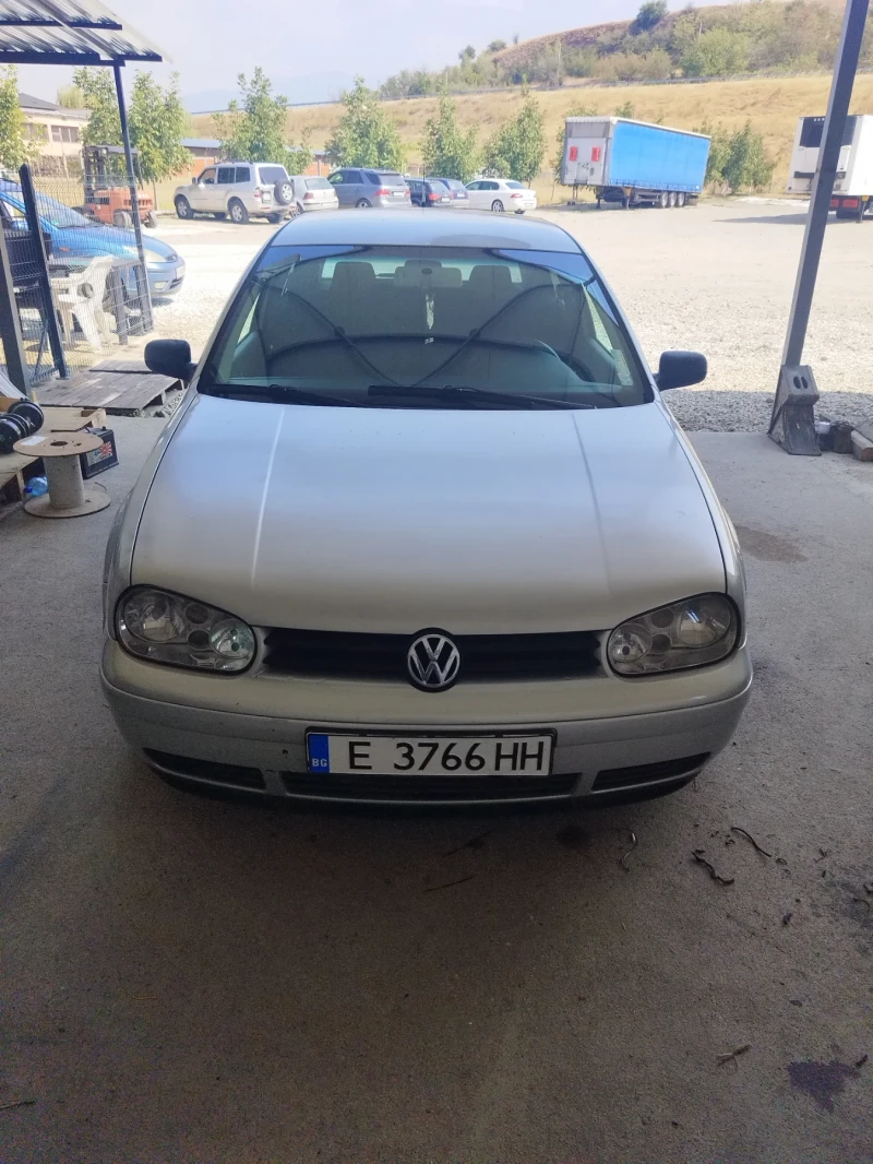 VW Golf, снимка 10 - Автомобили и джипове - 47051958