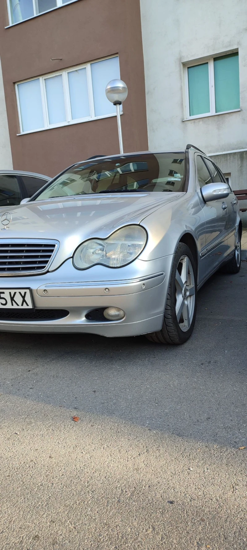 Mercedes-Benz C 200 Комби, снимка 4 - Автомобили и джипове - 47356997