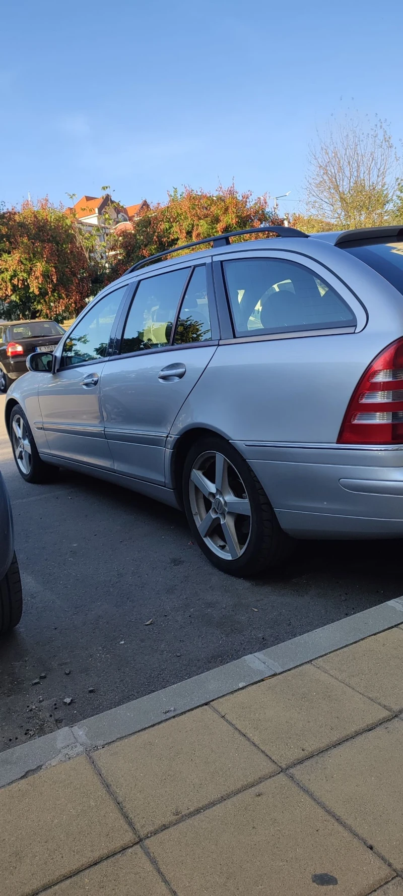 Mercedes-Benz C 200 Комби, снимка 3 - Автомобили и джипове - 47356997