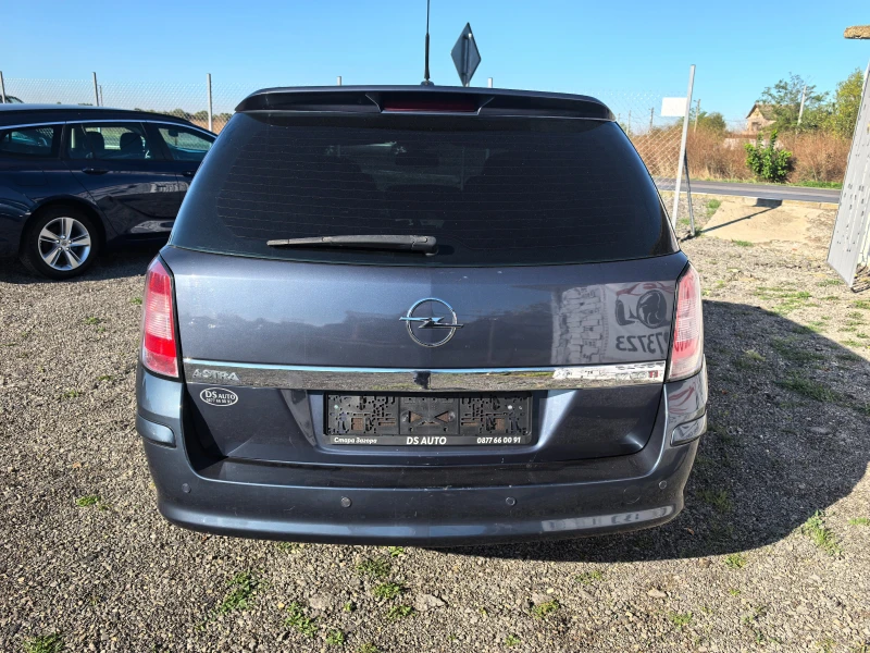 Opel Astra 1.7CDTI, снимка 4 - Автомобили и джипове - 47412252