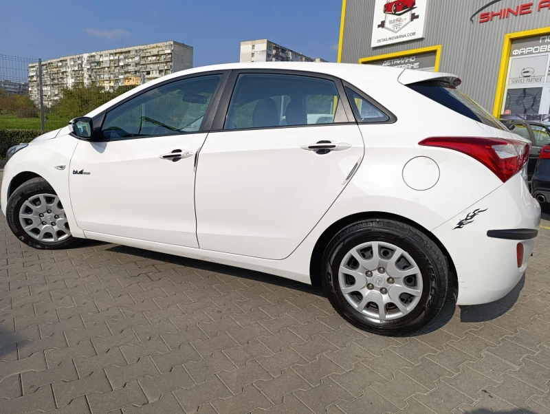 Hyundai I30 1.4 ШВЕЙЦАРИЯ, снимка 5 - Автомобили и джипове - 47763239