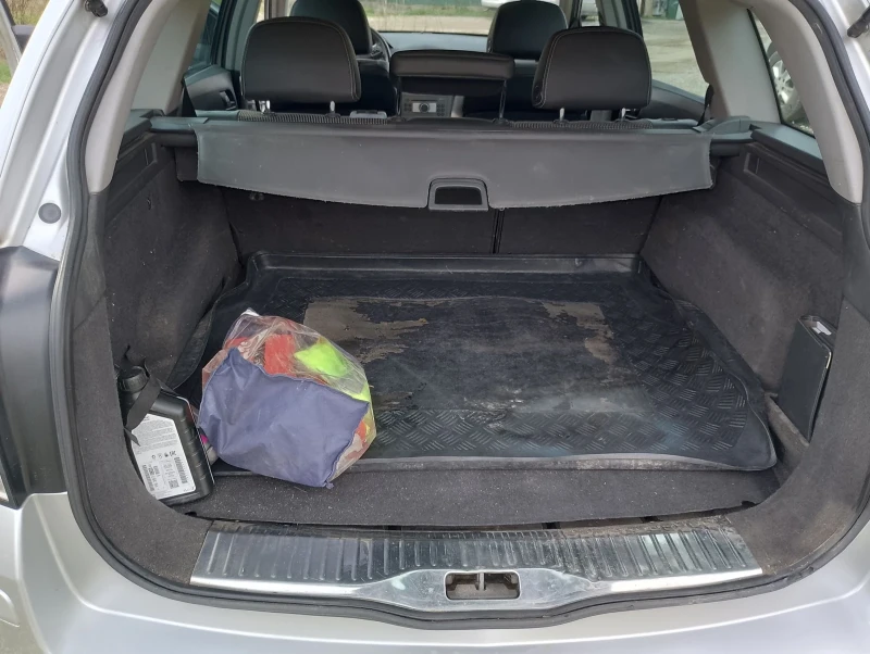 Opel Astra, снимка 6 - Автомобили и джипове - 52252201