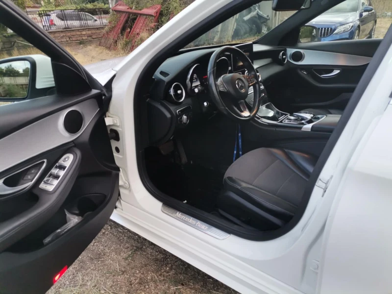 Mercedes-Benz C 250 BLUETEC 4MATIC, снимка 7 - Автомобили и джипове - 52350057