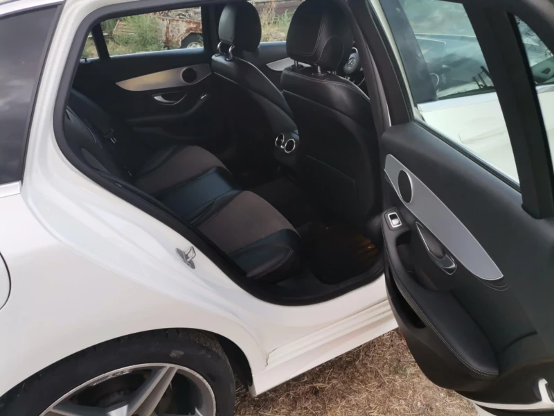 Mercedes-Benz C 250 BLUETEC 4MATIC, снимка 9 - Автомобили и джипове - 52350057