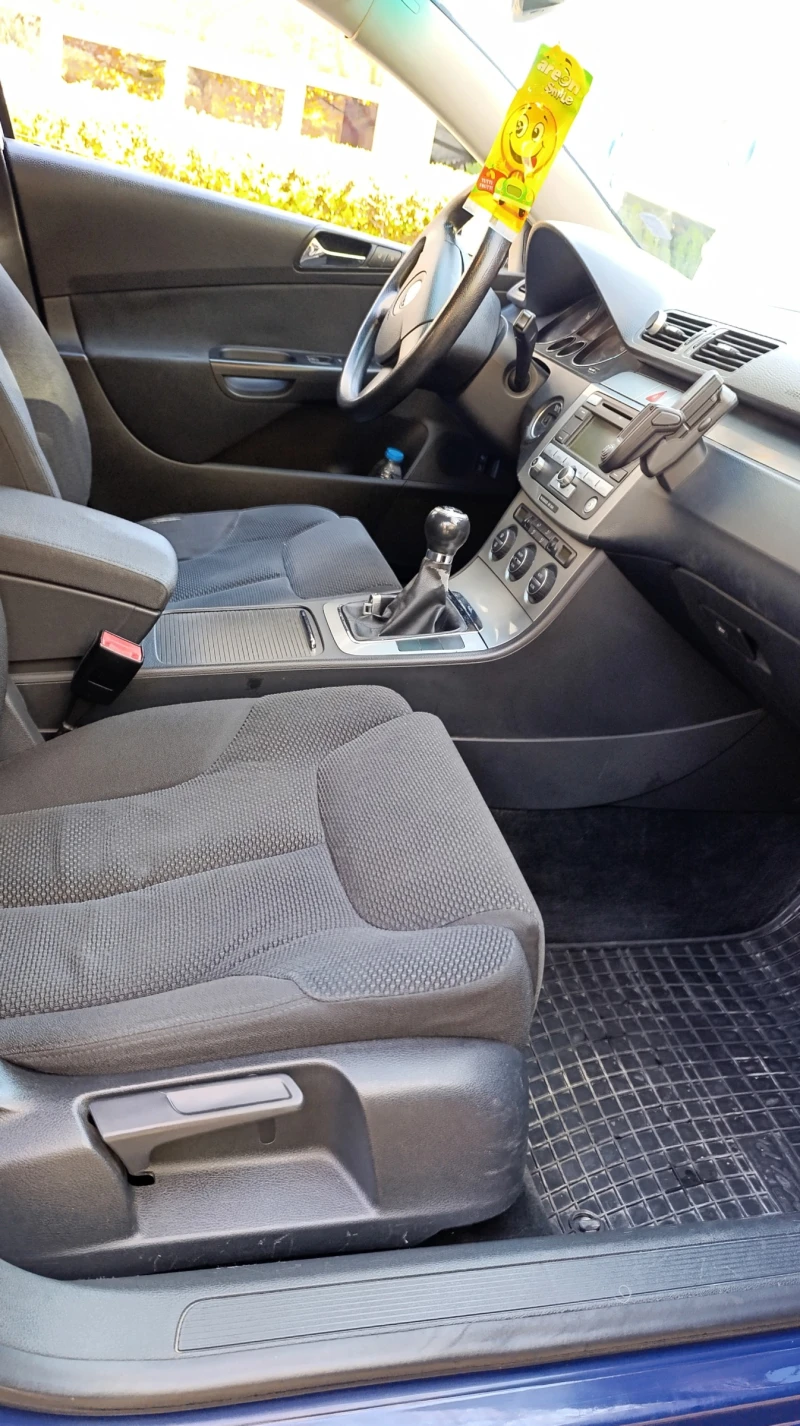 VW Passat 2.0, 170 hp, снимка 8 - Автомобили и джипове - 52354888