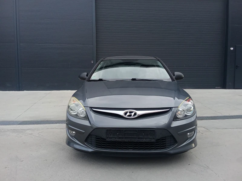 Hyundai I30 1.6crdi 90k.s. kamera navigation 