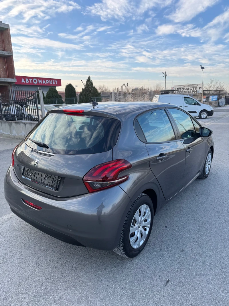 Peugeot 208 1.6 ehdi, снимка 4 - Автомобили и джипове - 52837969
