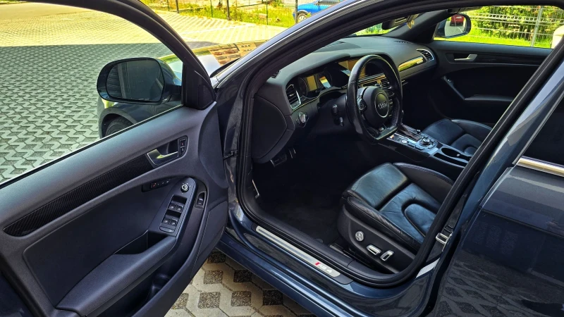 Audi A4 S-line plus, снимка 9 - Автомобили и джипове - 53162857