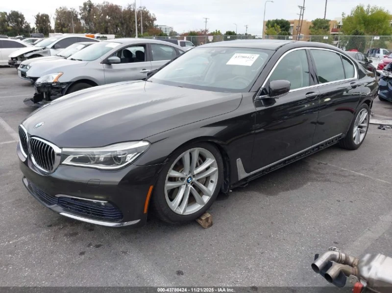 BMW 750 4.4l I xDrive, снимка 2 - Автомобили и джипове - 53168948