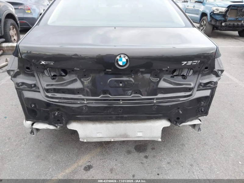 BMW 750 4.4l I xDrive, снимка 6 - Автомобили и джипове - 53168948