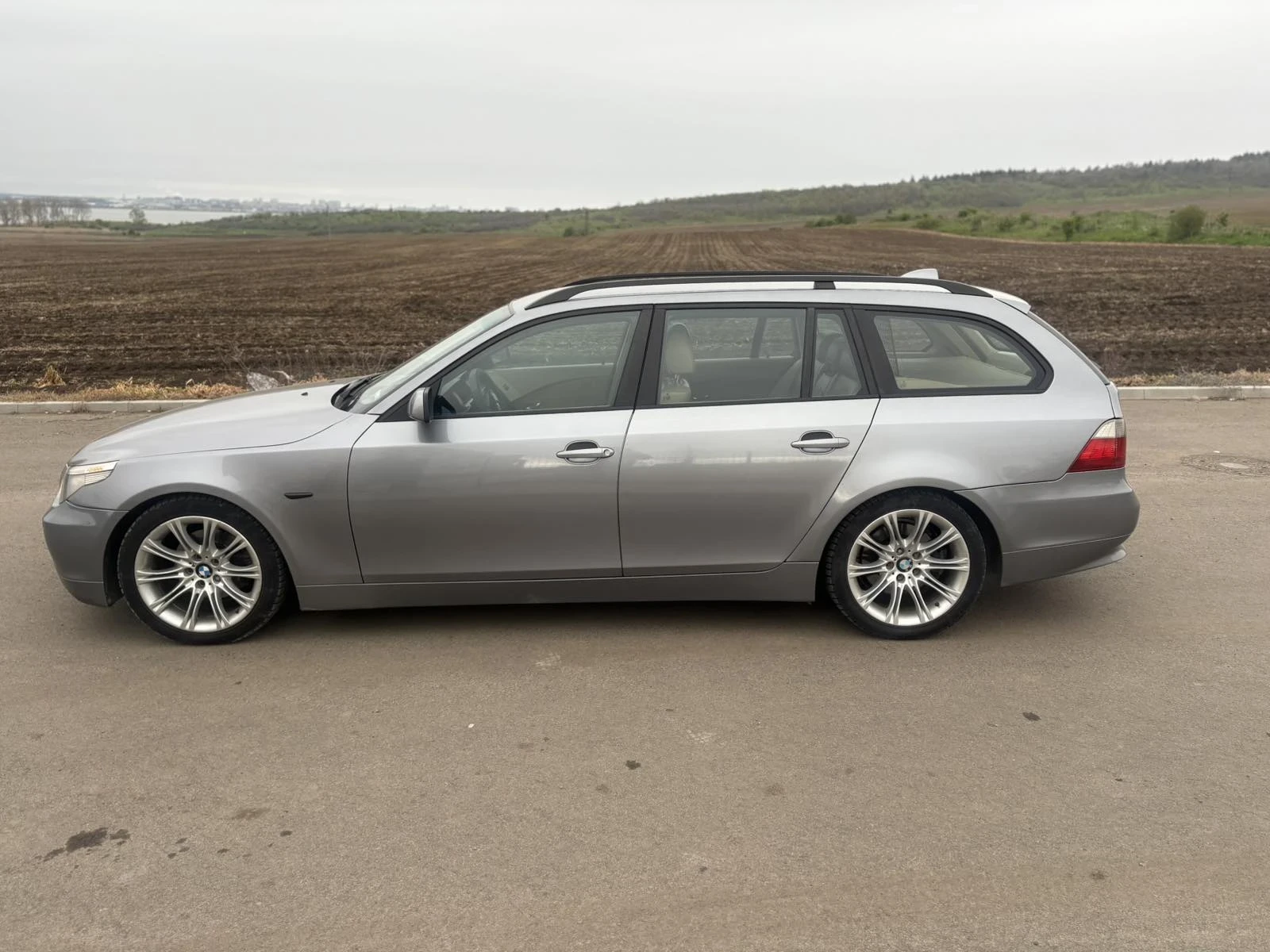 BMW 525 2.5d - изображение 6