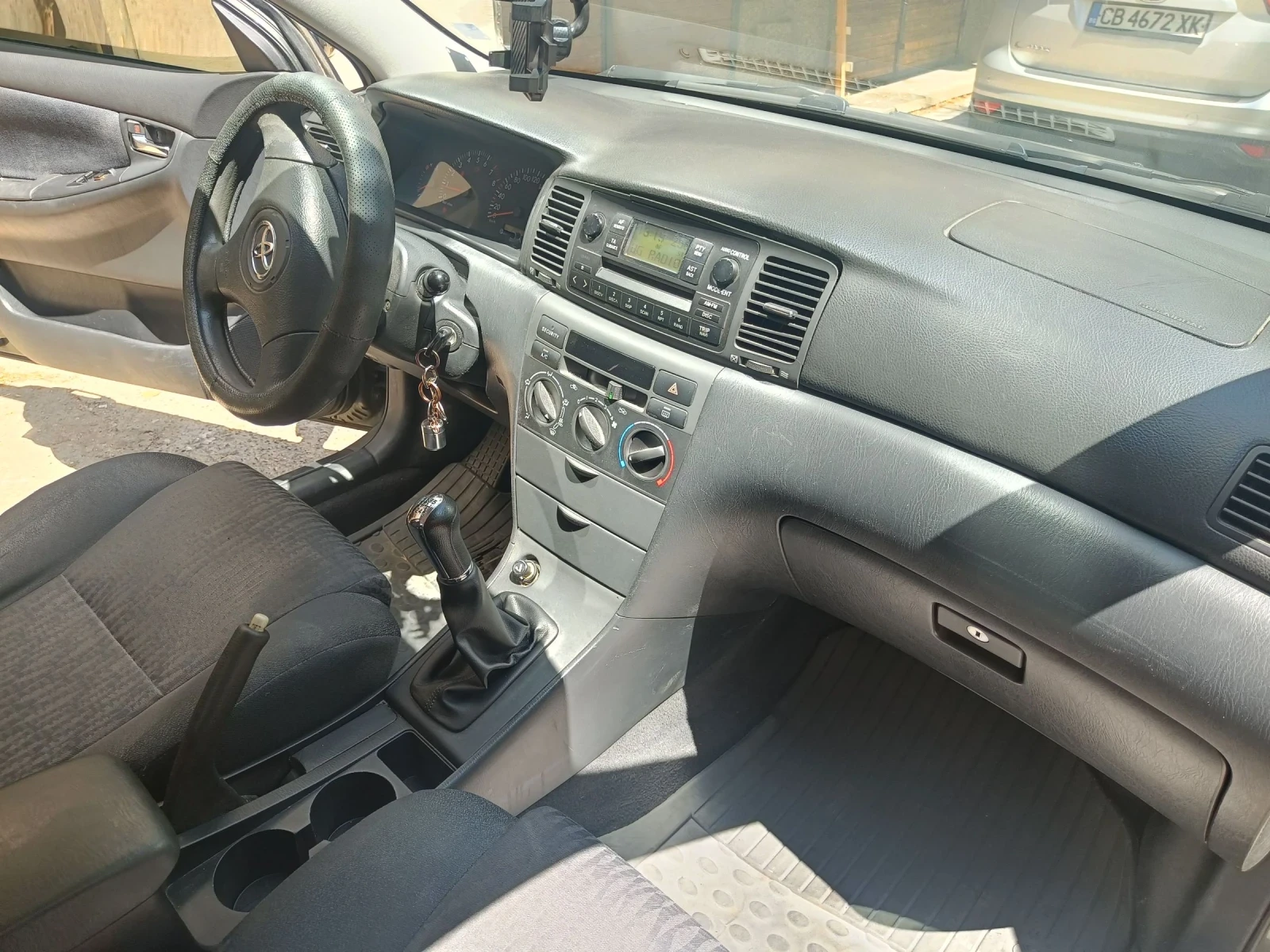 Toyota Corolla 1, 4 vvti  | Mobile.bg � ����������� 14