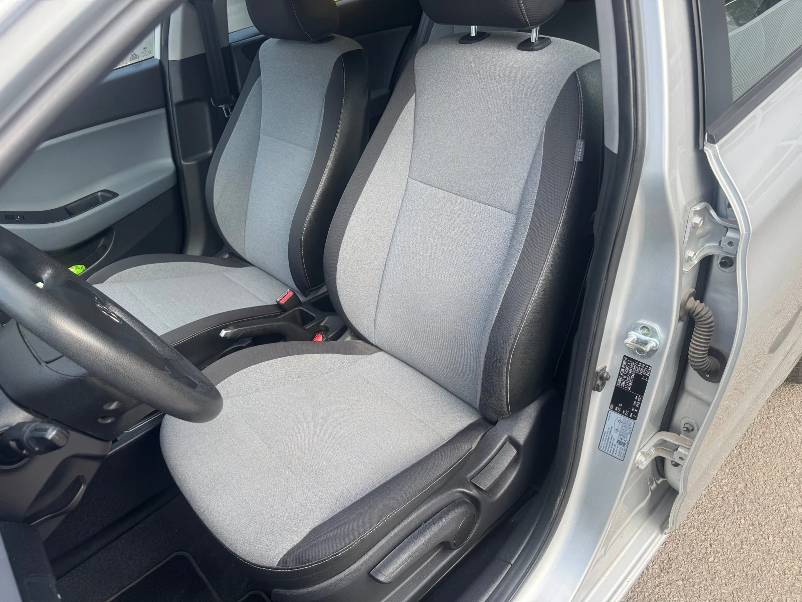 Hyundai I20 1.2i - изображение 9