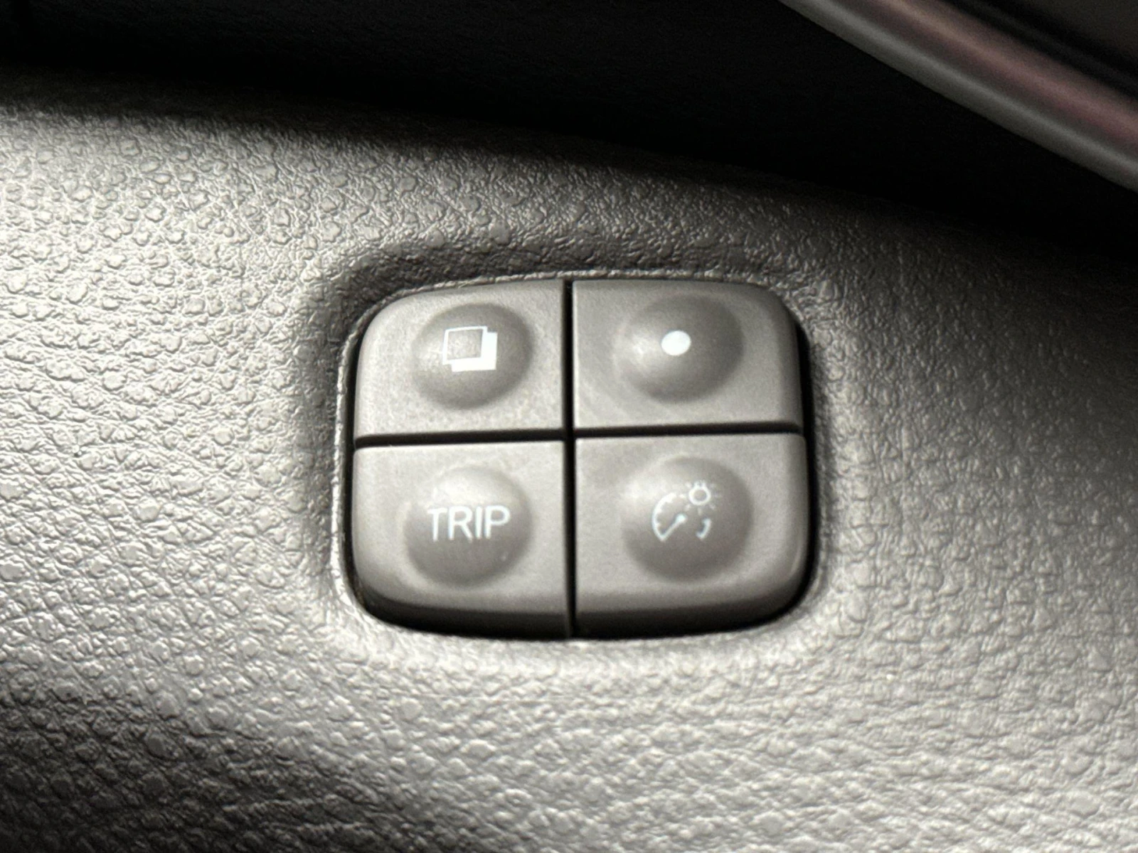 Nissan e-NV200 | Mobile.bg   14