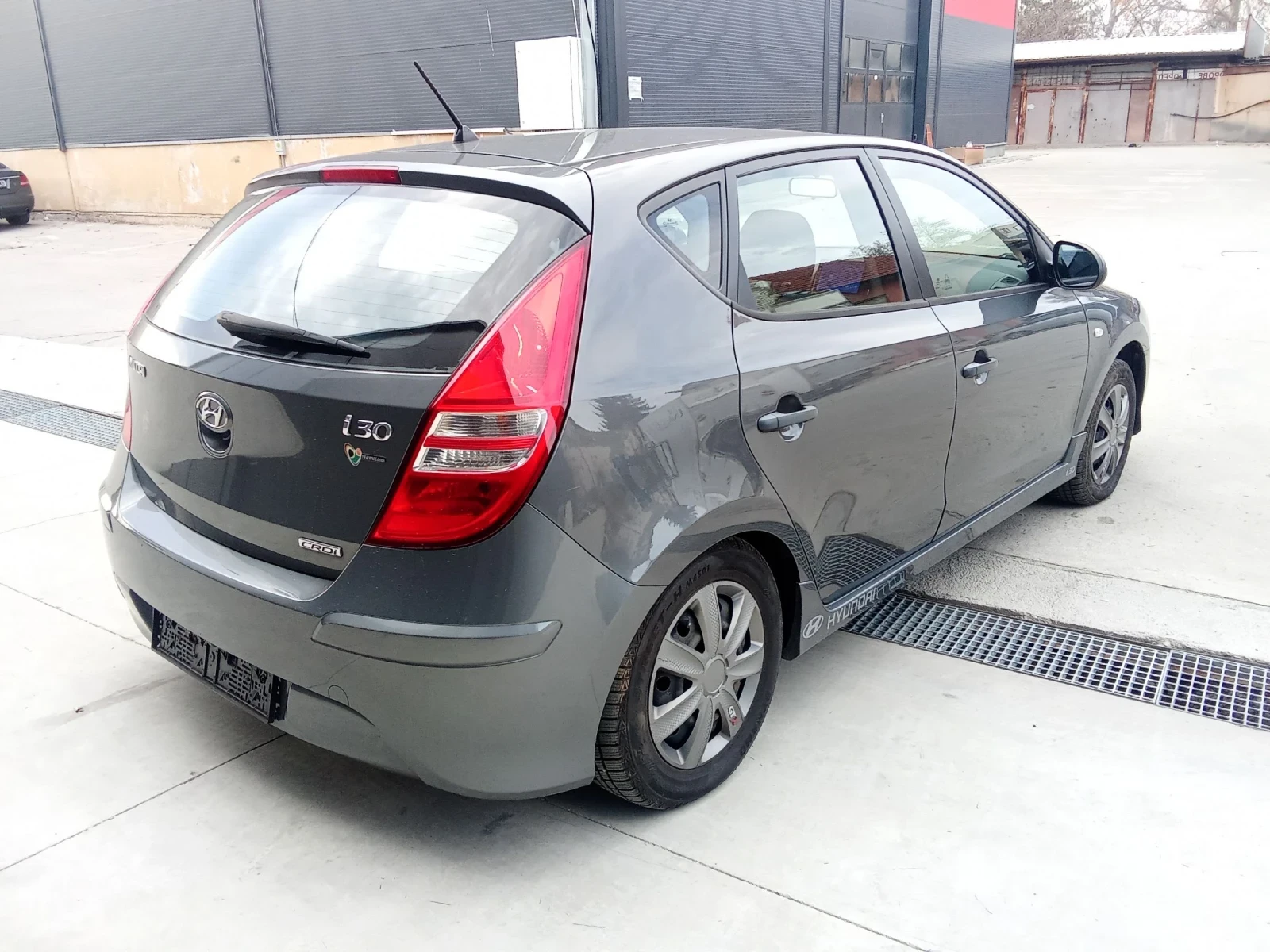 Hyundai I30 1.6crdi 90k.s. kamera navigation  | Mobile.bg   6