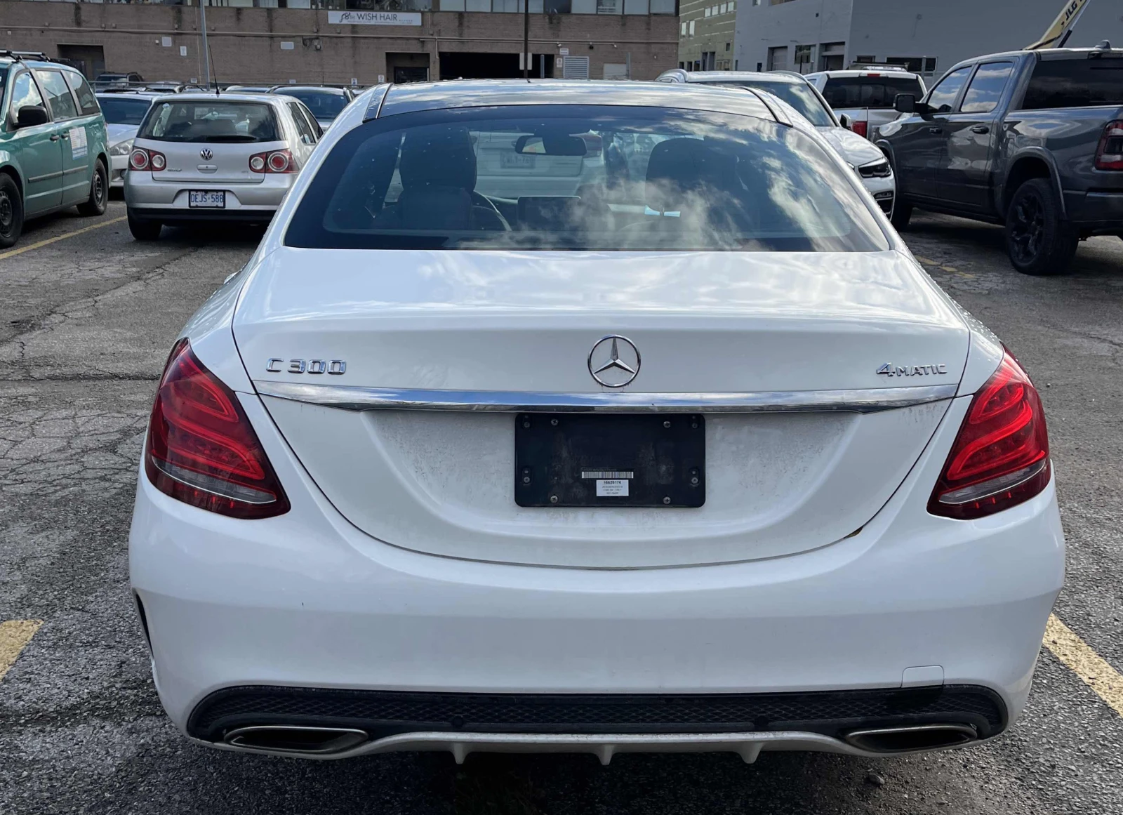 Mercedes-Benz C 300 4MATIC - изображение 4