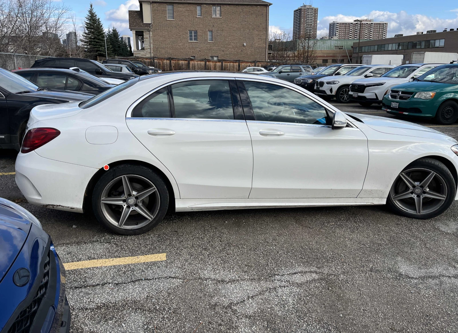 Mercedes-Benz C 300 4MATIC - изображение 3