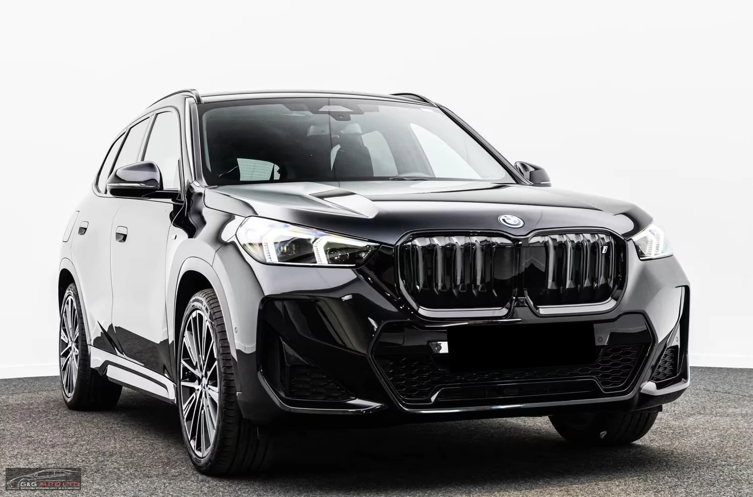 BMW iX1 30/xDRIVE/313H/MSPORT/SHADOW/ACC/HUD/PANO/360/228z | Mobile.bg � ����������� 5