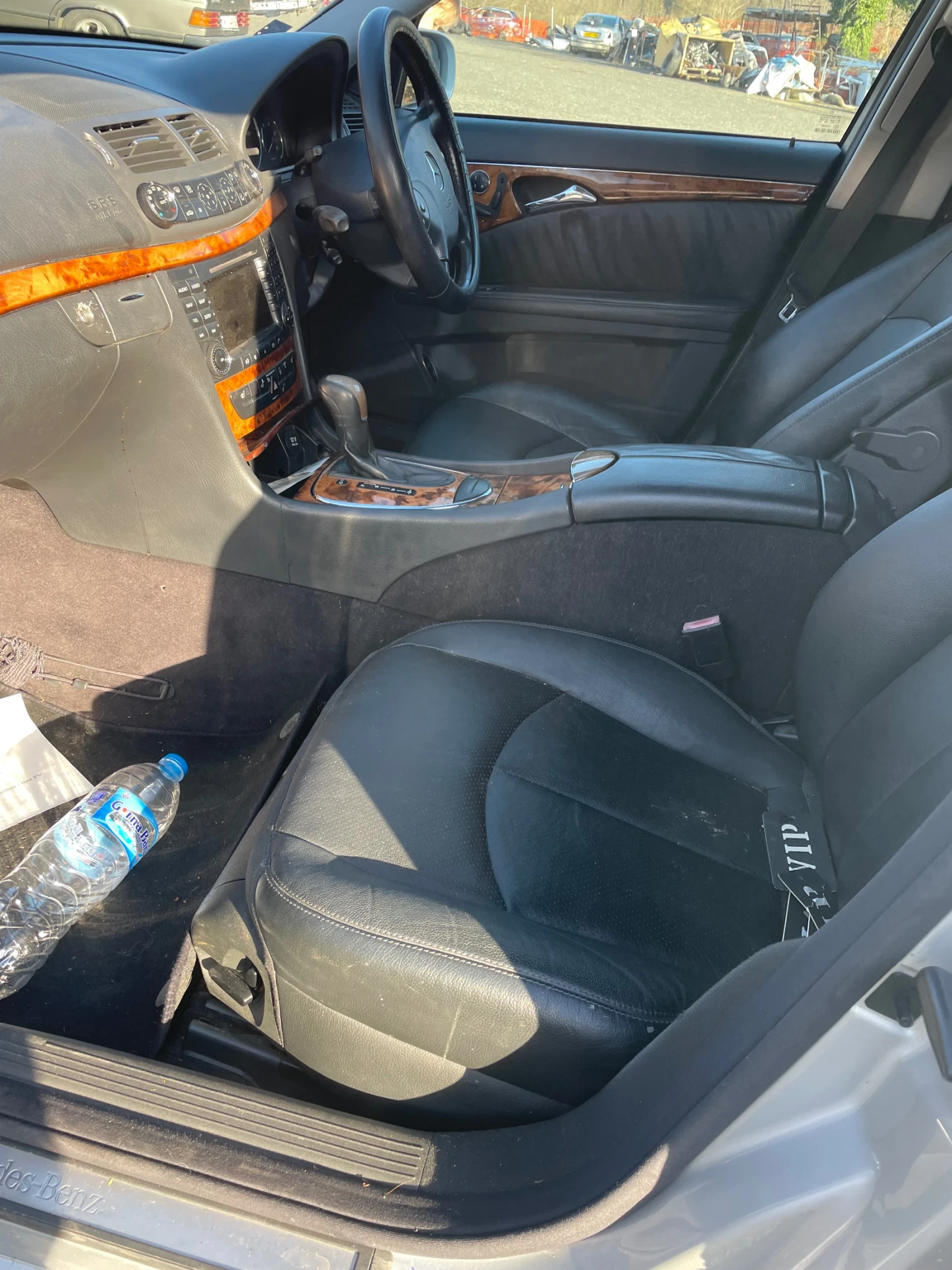 Mercedes-Benz E 320 Cdi, снимка 5 - Автомобили и джипове - 54226585